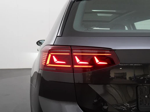 Volkswagen Passat - Afbeelding 28 van 30