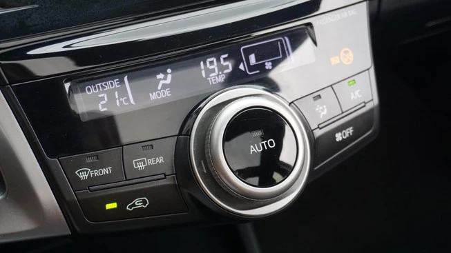 Toyota Prius - Afbeelding 20 van 30