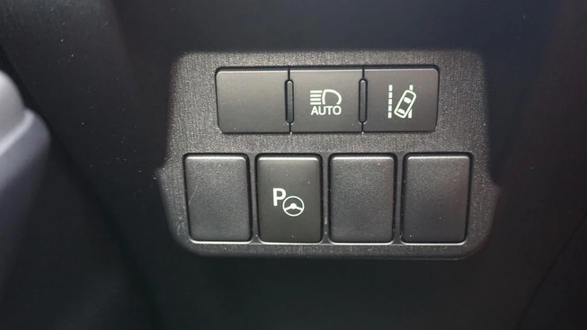 Toyota Prius - Afbeelding 25 van 30