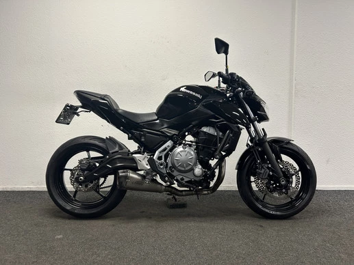 Kawasaki Z650 - Afbeelding 1 van 22