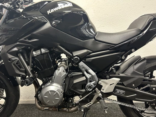 Kawasaki Z650 - Afbeelding 17 van 22