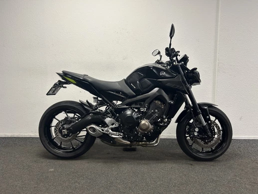 Yamaha MT 09 - Afbeelding 1 van 22
