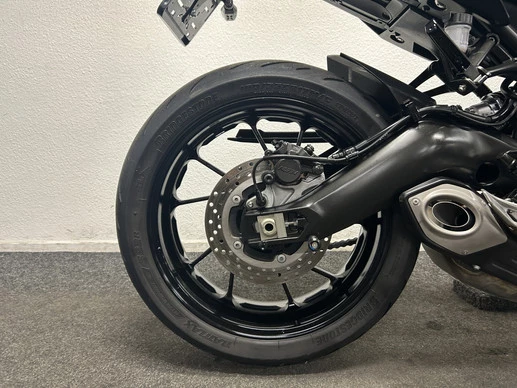 Yamaha MT 09 - Afbeelding 8 van 22