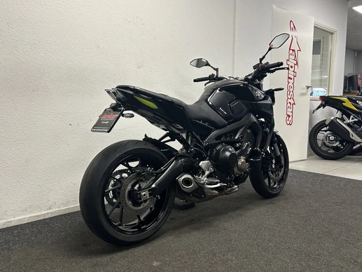 Yamaha MT 09 - Afbeelding 11 van 22