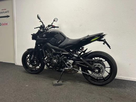 Yamaha MT 09 - Afbeelding 15 van 22