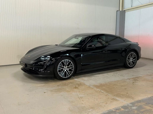 Porsche Taycan - Afbeelding 8 van 26