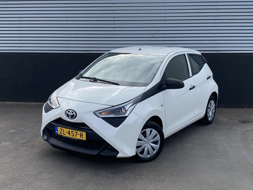Toyota Aygo - Afbeelding 1 van 30