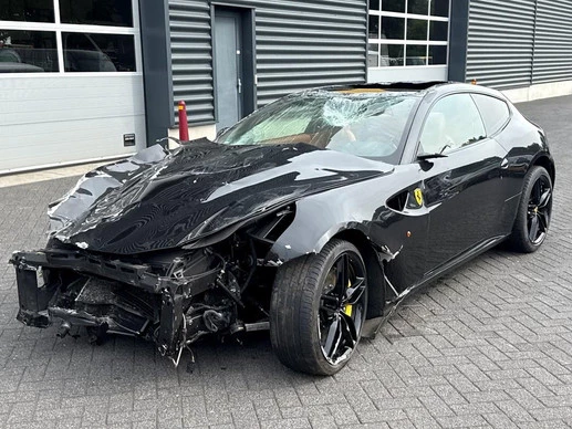 Ferrari FF - Afbeelding 1 van 28