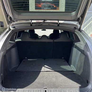 Tesla Model X - Afbeelding 18 van 20