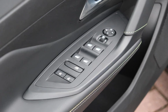 Peugeot 408 - Afbeelding 24 van 30