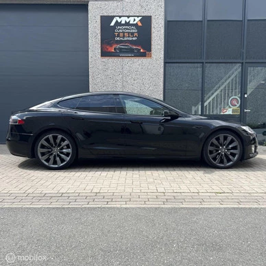 Tesla Model S - Afbeelding 2 van 20