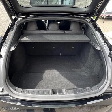 Tesla Model S - Afbeelding 18 van 20