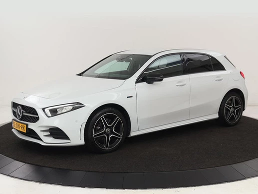 Mercedes-Benz A-Klasse - Afbeelding 1 van 30