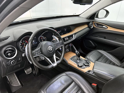Alfa Romeo Stelvio - Afbeelding 18 van 30