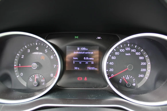 Kia Ceed - Afbeelding 14 van 30