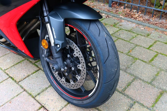 Honda CBR 650 - Afbeelding 15 van 25