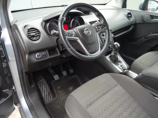 Opel Meriva - Afbeelding 17 van 30