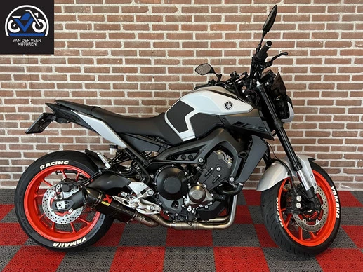 Yamaha MT 09 - Afbeelding 2 van 13