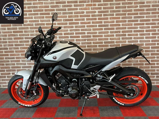Yamaha MT 09 - Afbeelding 5 van 13