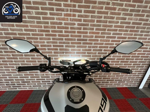 Yamaha MT 09 - Afbeelding 7 van 13