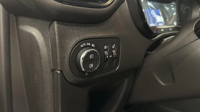Opel Crossland X - Afbeelding 18 van 30
