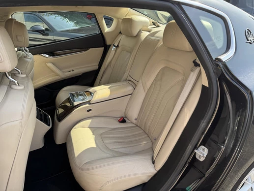 Maserati Quattroporte - Afbeelding 19 van 25