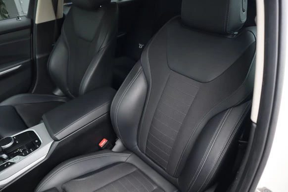BMW 3 Serie - Afbeelding 18 van 30