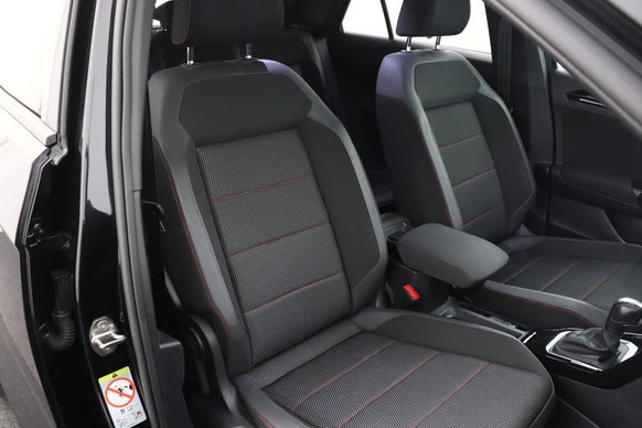 Volkswagen T-Roc - Afbeelding 16 van 30