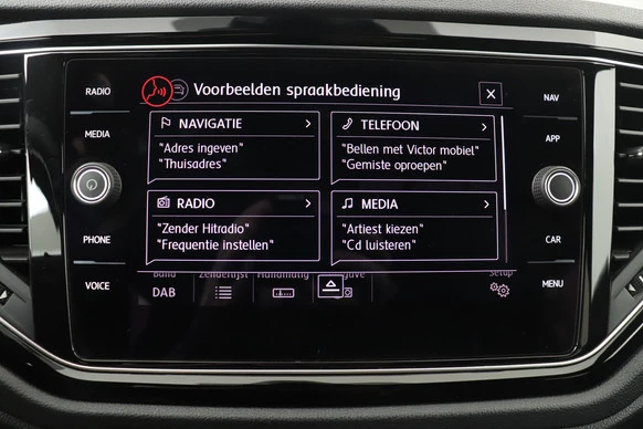 Volkswagen T-Roc - Afbeelding 26 van 30