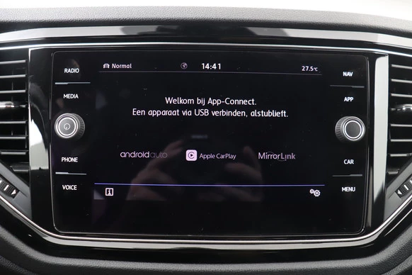 Volkswagen T-Roc - Afbeelding 28 van 30