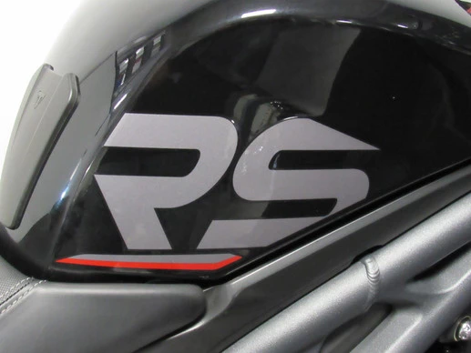 Triumph Speed Triple - Afbeelding 10 van 11