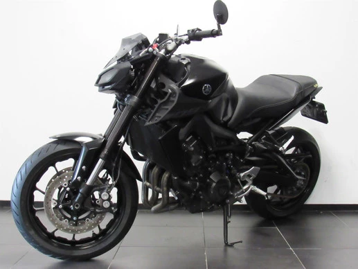 Yamaha MT 09 - Afbeelding 3 van 8
