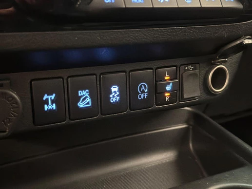 Toyota Hilux - Afbeelding 19 van 24