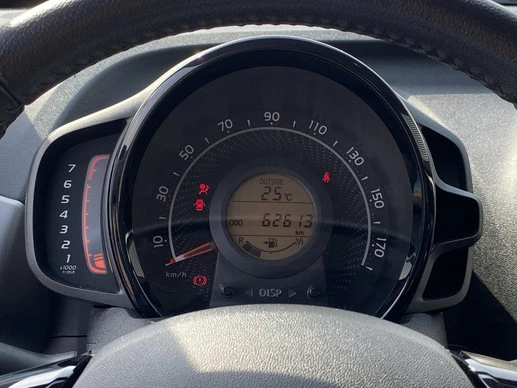 Toyota Aygo - Afbeelding 22 van 30