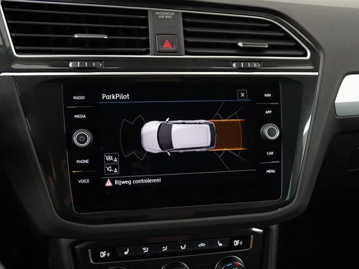 Volkswagen Tiguan - Afbeelding 16 van 30