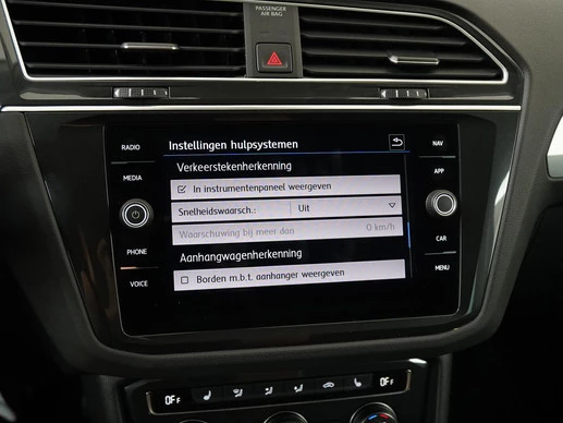 Volkswagen Tiguan - Afbeelding 19 van 30