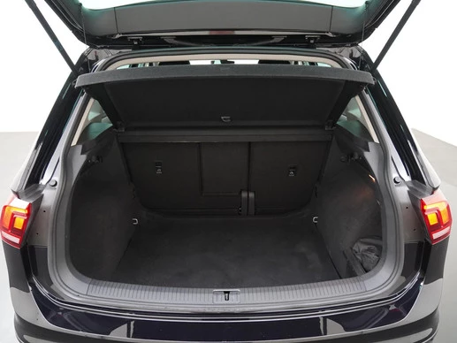 Volkswagen Tiguan - Afbeelding 24 van 30