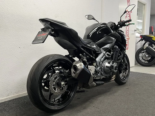 Kawasaki Z900 - Afbeelding 11 van 22