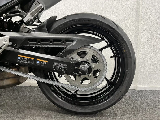 Kawasaki Z900 - Afbeelding 18 van 22