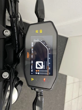 KTM 790 Duke - Afbeelding 2 van 22