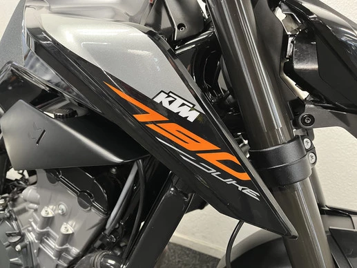 KTM 790 Duke - Afbeelding 3 van 22