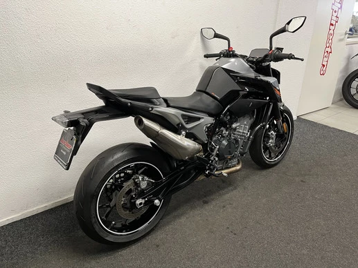 KTM 790 Duke - Afbeelding 12 van 22