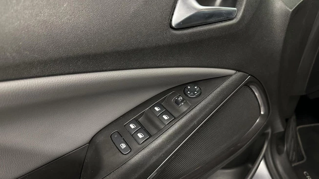 Opel Crossland X - Afbeelding 17 van 30