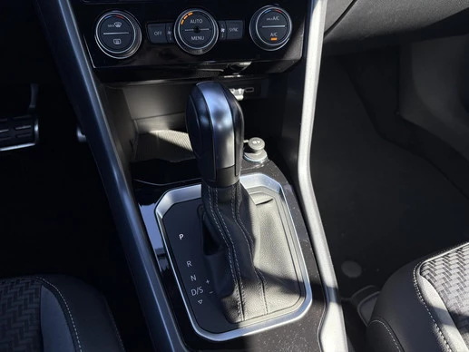 Volkswagen T-Roc - Afbeelding 21 van 30
