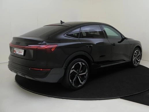 Audi Q8 Sportback e-tron - Afbeelding 7 van 30