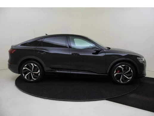 Audi Q8 Sportback e-tron - Afbeelding 8 van 30