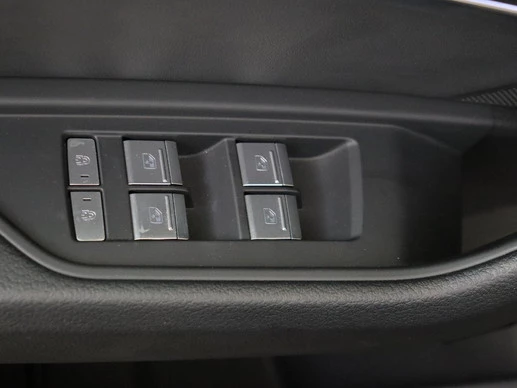 Audi Q8 Sportback e-tron - Afbeelding 18 van 30