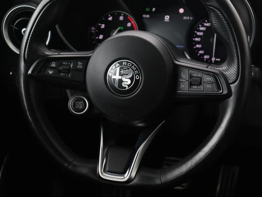 Alfa Romeo Giulia - Afbeelding 9 van 30