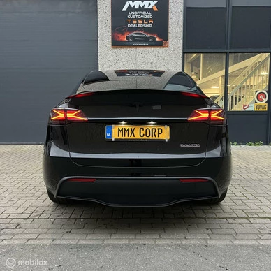 Tesla Model Y - Afbeelding 8 van 20