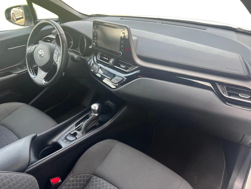 Toyota C-HR - Afbeelding 10 van 30